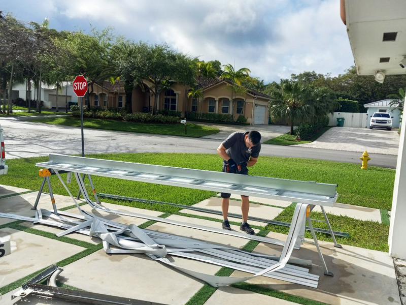 Garage Door Panel Replacement in Miami